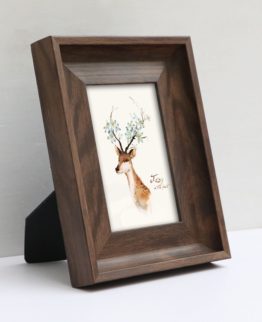 Simple-Resin-Photo-Frame-With-Wood-Grain-