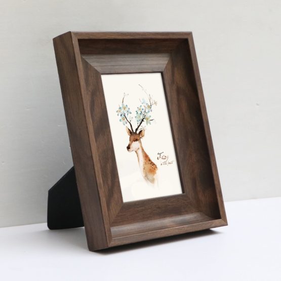 Simple Resin Photo Frame With Wood Grain